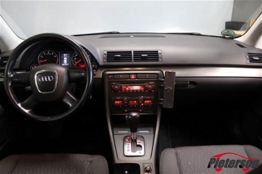 Audi A4 - 2.0 Pro Line AUTOMAAT NAVIGATIE CLIMA - 1