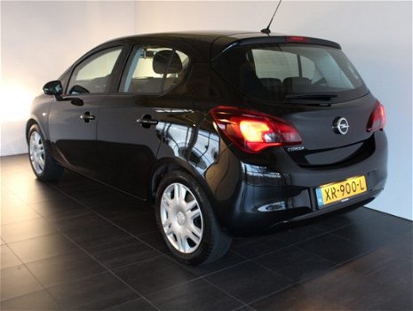 Opel Corsa - 1.4 90pk 5d Favourite - 1