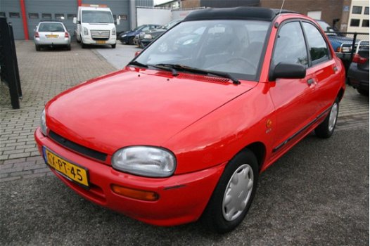 Mazda 121 - 1.3i Cabrio Top APK - 1