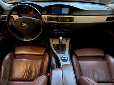 BMW 3-serie - 325i Dynamic Executive NAVI / LEDER / DAKRAAM / M-pakket - 1