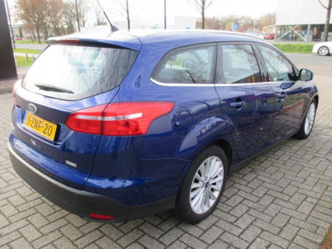 Ford Focus Wagon - 1.0 EcoBoost 125 pk Titanium Wagon Navi | Climate | Cruise | Parkassist | 17 