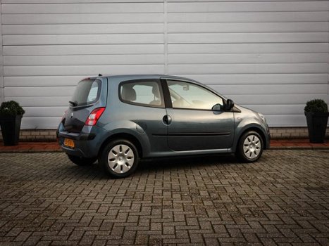 Renault Twingo - 1.2 Authentique Airco | Audio | Centrale vergrendeling | 101000 kilometer - 1