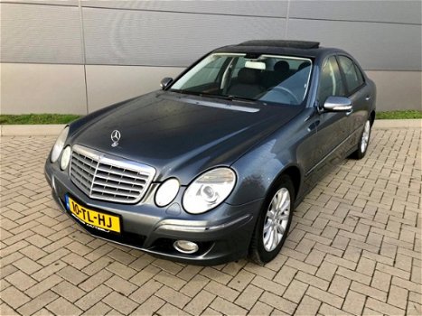 Mercedes-Benz E-klasse - 280 CDI Elegance 2006 V6 SEDAN - 1