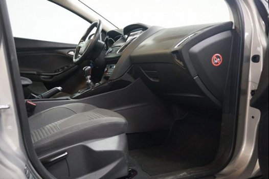 Ford Focus Wagon - 1.5 Ecoboost 150 pk | Stoelverwarming | BLIS | Lane Keeping - 1