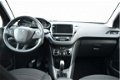 Peugeot 208 - 1.2 82PK Blue Lion 5-deurs | Navigatie | DAB+ | Parkeersensoren - 1 - Thumbnail
