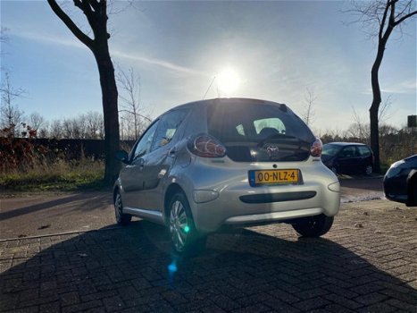 Toyota Aygo - 1.0-12V Comfort 2e Eigenaar/Nieuwe Apk/Airco/Elec Ramen - 1