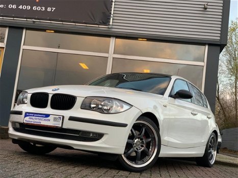 BMW 1-serie - 116i *LUXE*NAVI/BLUETOOTH*CLIMA*NWEAPK*INRUILMOG - 1