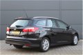 Ford Focus Wagon - 1.0 EcoBoost Edition Plus | Afneembare Trekhaak | Dealer onderhouden | Navigatie - 1 - Thumbnail