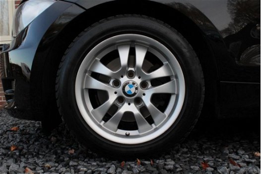 BMW 1-serie Cabrio - 118i 143pk High Ex / Leder / Navi / Xenon / Goed onderhouden - 1