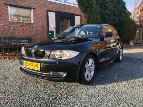 BMW 1-serie - 118i EffDyn. Ed. Business Line Ultimate Edition ( Climate control + Cruise control ) - 1