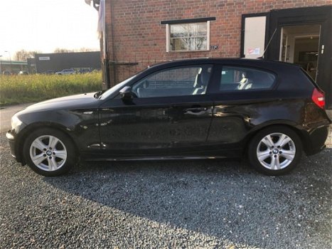 BMW 1-serie - 118i EffDyn. Ed. Business Line Ultimate Edition ( Climate control + Cruise control ) - 1