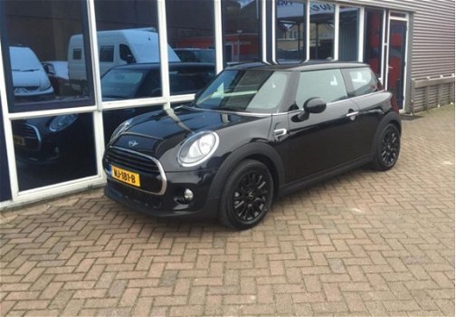 Mini Mini Cooper - 1.5 Business - 1