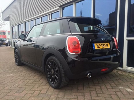 Mini Mini Cooper - 1.5 Business - 1