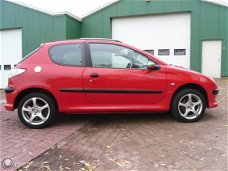 Peugeot 206 - 1.6 XS Apk 22-02-2021 in nette staat