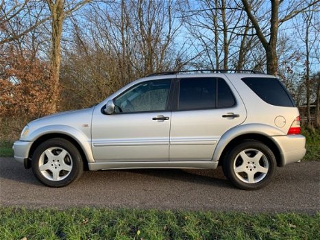 Mercedes-Benz M-klasse - 55 AMG Unieke Staat/Originele Km/ - 1