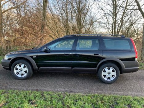 Volvo XC70 - 2.4T Cross Country '257DKM' Leder/Schuifdak/Automaat - 1