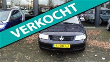 Volkswagen Passat Variant - 1.6 Trendline