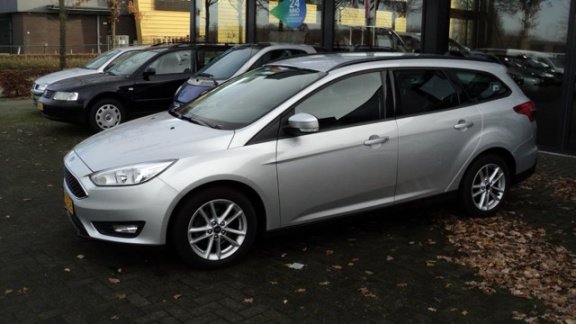 Ford Focus Wagon - 1.0 Lease Edition 92kw - 1