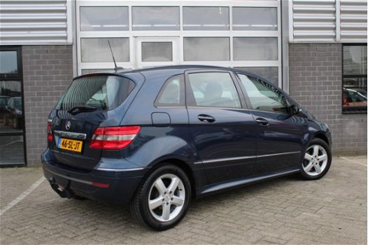 Mercedes-Benz B-klasse - 200 Automaat Leder Navigate Glazen Dak N.A.P - 1