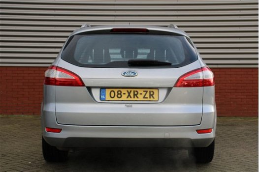 Ford Mondeo Wagon - 1.6-16V Titanium Cruise control | voorruit verwarming | LMV | Climate control - 1