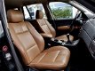 BMW X3 - 2.0i EXECUTIVE LEDER NAVI AIRCO 6VERSN LMV PDC-V&A - 1 - Thumbnail