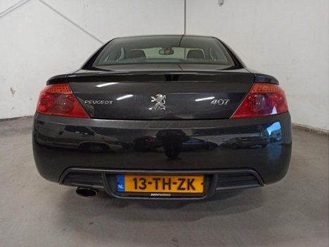 Peugeot 407 Coupé - 2.2-16V Référence - 1