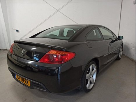 Peugeot 407 Coupé - 2.2-16V Référence - 1