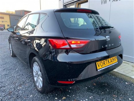 Seat Leon - 1.2 TSI STYLE NAVI/SEATSOUND/CRUISE/STOELVERW/PDC - 1