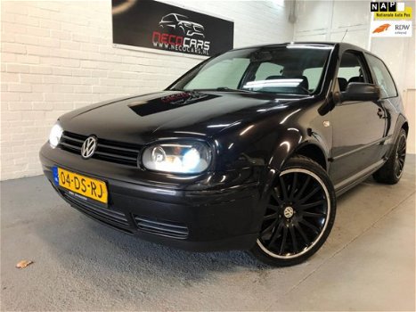 Volkswagen Golf - 2.3 V5 Highline NIEUWE APK//NIEUWE KOPPELING//V5 2.3 AIRCO KL - 1