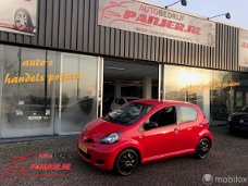 Toyota Aygo - 1.0-12V Access "ZUINIGE 5 DEURS"