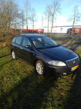 Fiat Croma - 1.9 JTD Business Connect SUPER MOOIE AUTO DEALER ONDER HOUDEN ALLE INRUIL MOGELIJK - 1