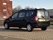 Dacia Logan MCV - 1.6 Ambiance / 5 Drs. / Airco / NAP - 1 - Thumbnail