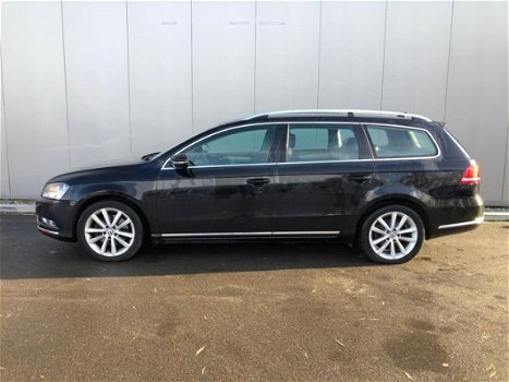 Volkswagen Passat Variant - 2.0 TDI Highline BlueMotion - 1