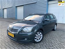 Toyota Avensis Wagon - 2.0 VVTi Luna ✅NAP, AIRCO, CRUISE, TREKHAAK, 2XSLEUTELS, BOEKJES