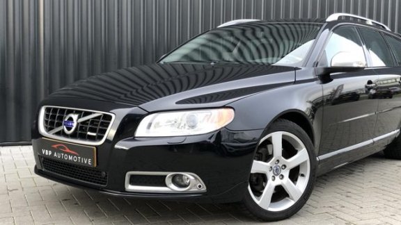 Volvo V70 - 2.0T R-Edition / 1e eigenaar / Dealer onderhouden / Full Option - 1