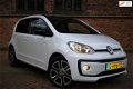 Volkswagen Up! - 1.0 BMT high up APK TOT 12-2021 I AUTOMAAT - 1 - Thumbnail