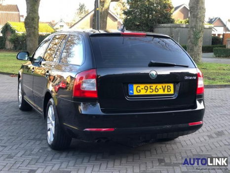 Skoda Octavia Combi - 1.4 TSI| Xenon | DSG | NAVI | LMV - 1