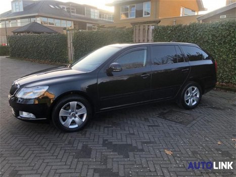 Skoda Octavia Combi - 1.4 TSI| Xenon | DSG | NAVI | LMV - 1