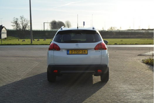 Peugeot 2008 - ALLURE 1.2 82PK | NAVIGATIE | PANORAMADAK - 1