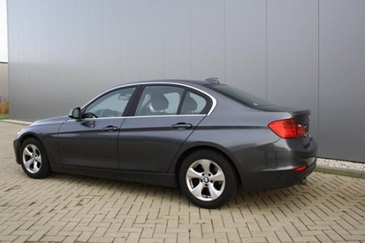 BMW 3-serie - 320d EfficientDynamics Edition Business automaat/ 1e eigenaar - 1