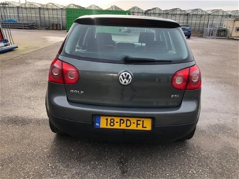 Volkswagen Golf - 1.4 FSI Trendline Airco, Elek ramen voor en achter, stuurbekrachtiging, Radio cd s - 1