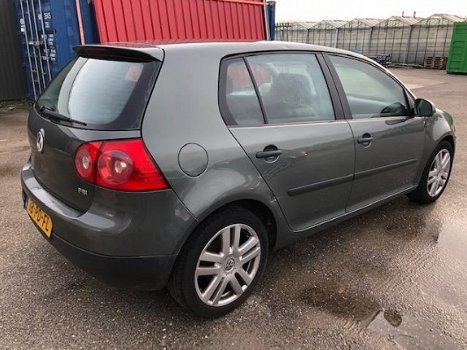 Volkswagen Golf - 1.4 FSI Trendline Airco, Elek ramen voor en achter, stuurbekrachtiging, Radio cd s - 1