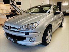 Peugeot 206 CC - 1.6-16V Cabriolet, Leer, Vol, Lage KM stand, Onderhouden, 110 PK