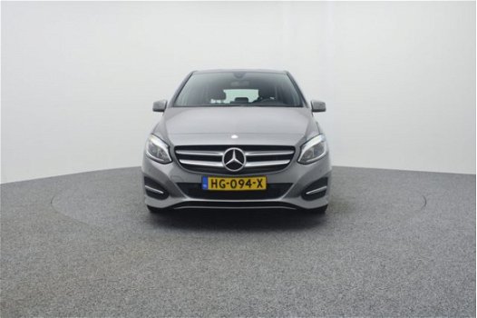 Mercedes-Benz B-klasse - 180 Urban WE22903 | Navi | LED | Clima | PDC | Cruise | LMV | Trekhaak | - 1