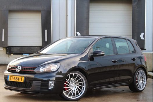 Volkswagen Golf - 2.0 GTI 211pk | 2010 | 5Deurs | Leer | Navi - 1