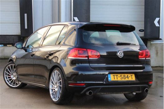 Volkswagen Golf - 2.0 GTI 211pk | 2010 | 5Deurs | Leer | Navi - 1