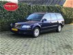 Volkswagen Passat Variant - 1.8 Turbo Trendline - 1 - Thumbnail