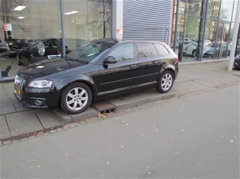 Audi A3 Sportback - 1.6 TDI Ambition Pro Line - 1