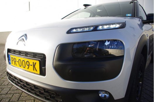 Citroën C4 Cactus - VTi 82pk SHINE NAV, CLIMA, CRUISE, PDC - 1