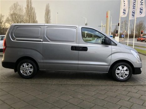 Hyundai H 300 - 2.5 CRDi Dynamic airco / Schuifdeur beide kanten / 1ste eigenaar - 1